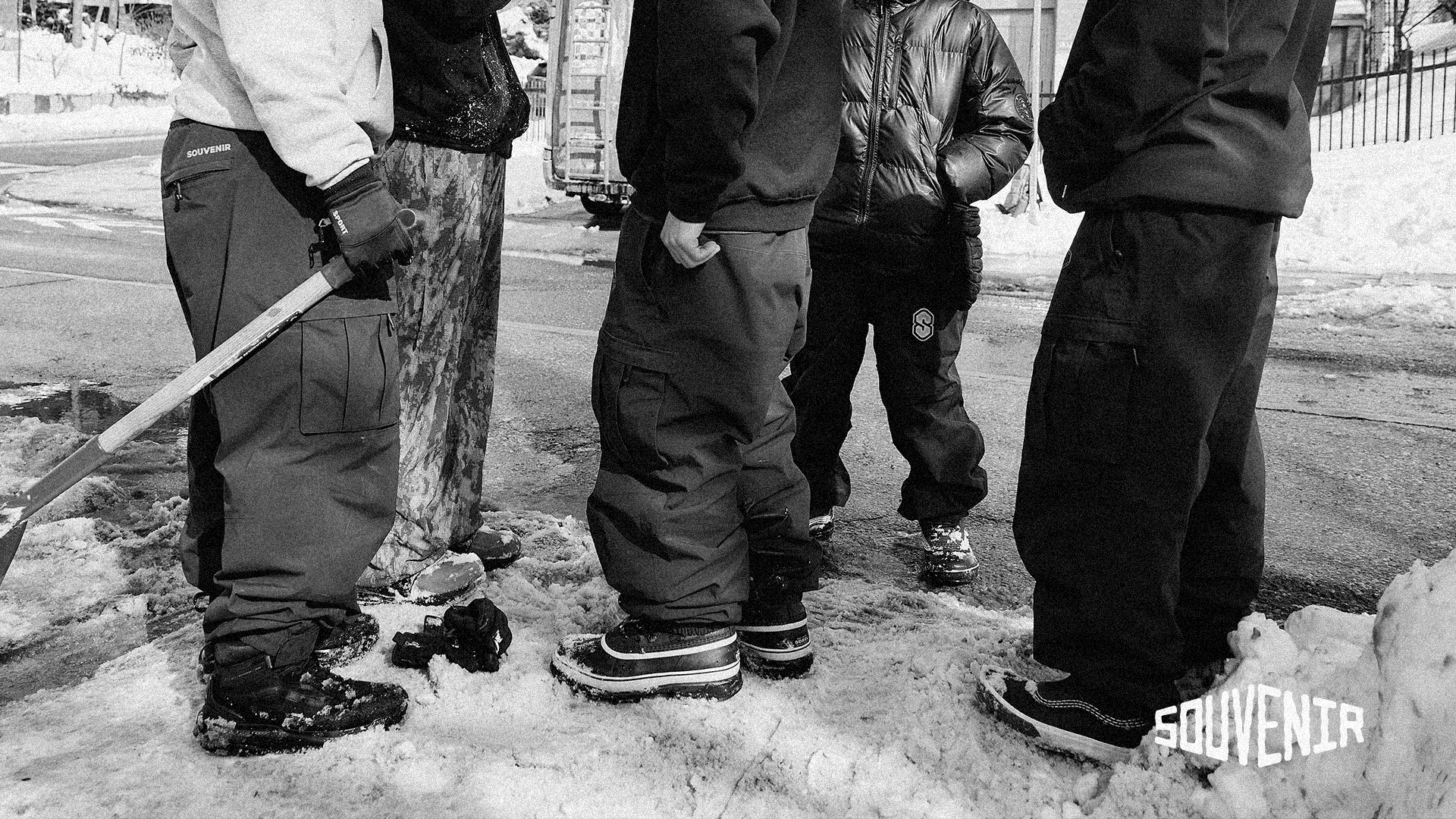 Souvenir Outerwear at Milosport