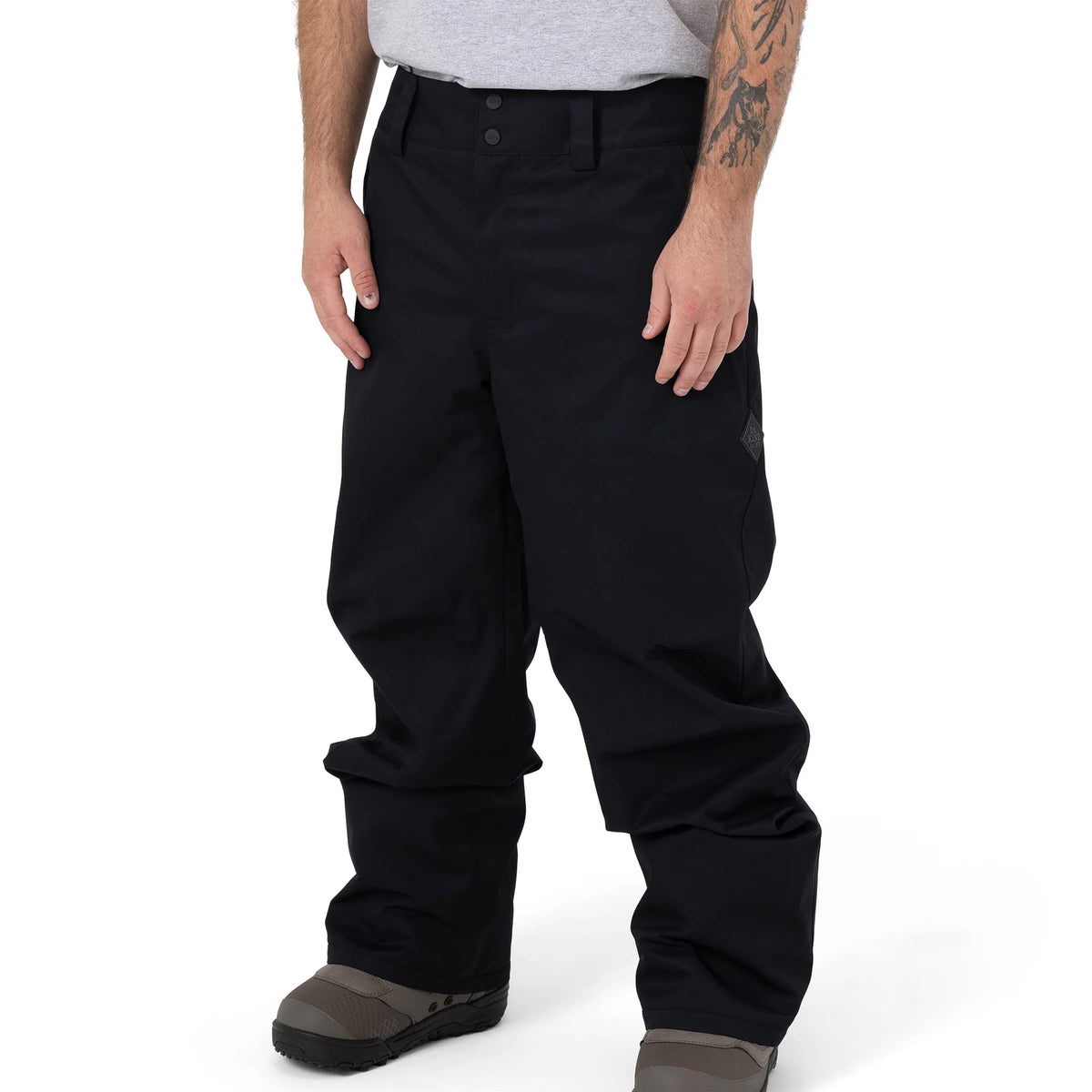 Dakine Staple Pant in Black 2027