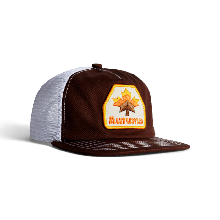 Autumn Patch Trucker in Brown 2025 - M I L O S P O R T