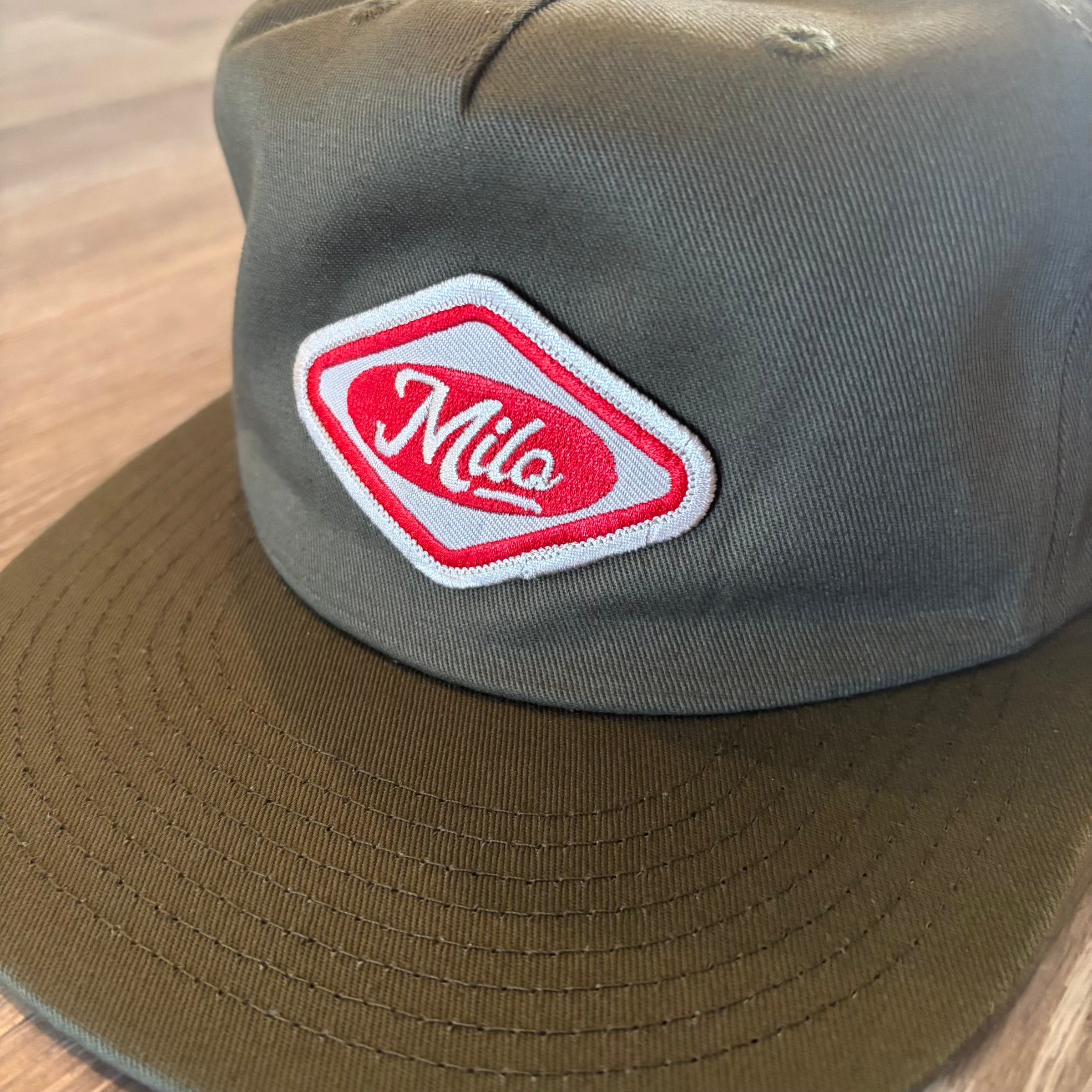 Milosport House Deli Classic Surf cotton 5-panel men's hat featuring a casual design and adjustable strap.