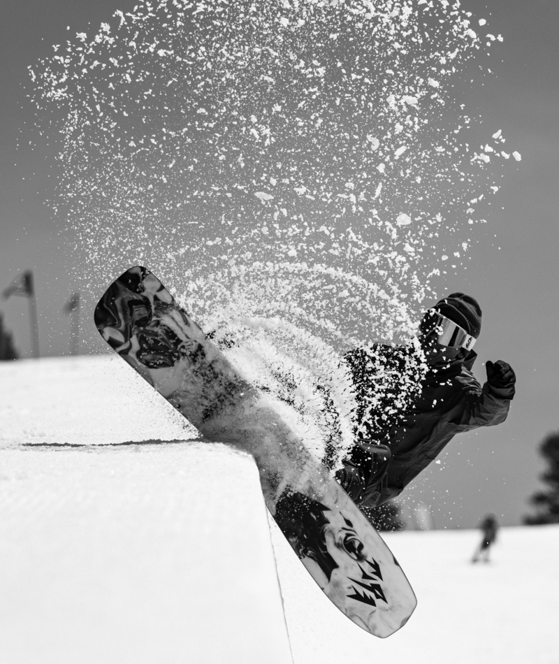 Jones Mind Expander Snowboard 2026