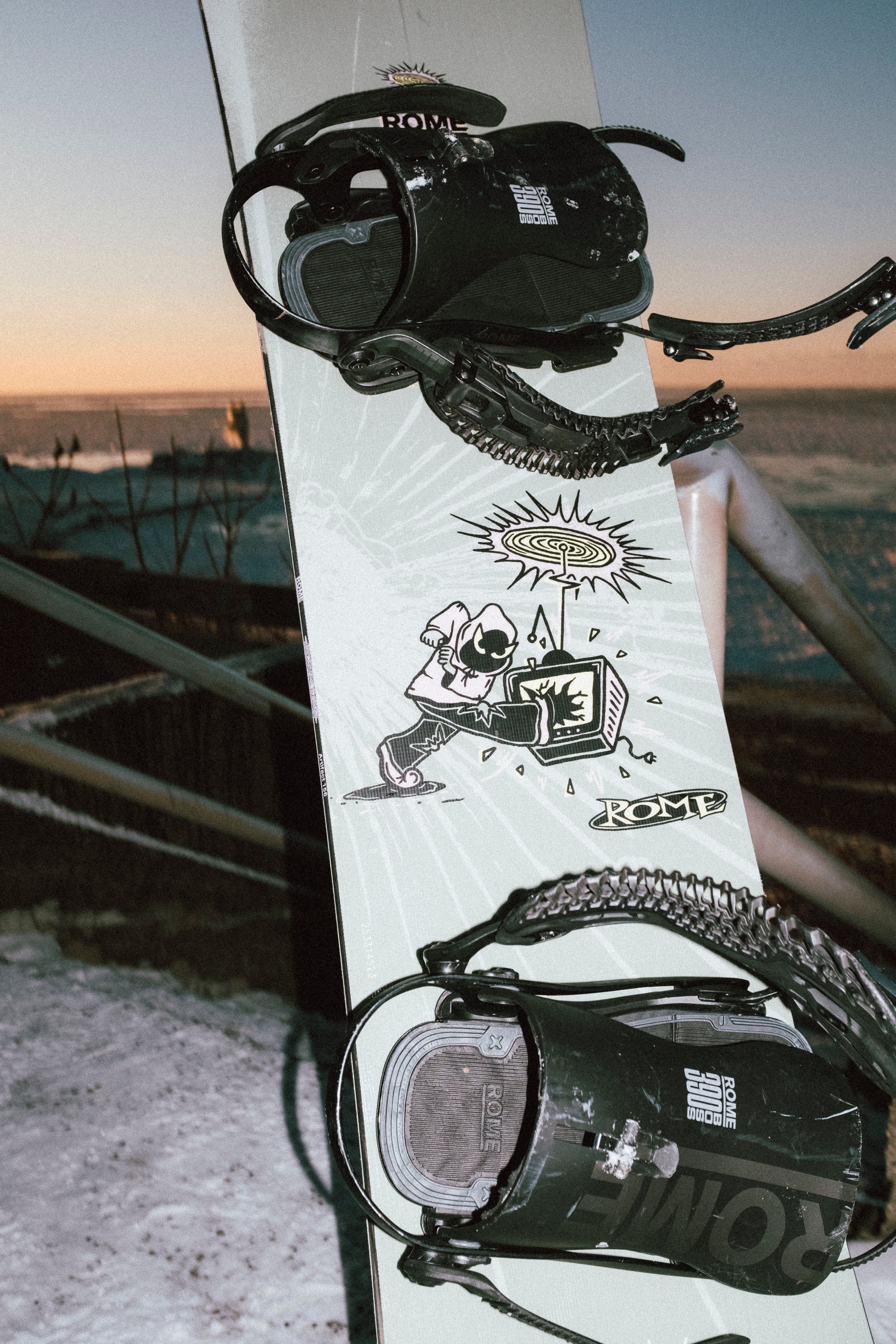 Rome Artifact Snowboard 2027 - Milosport 3