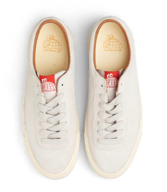 Last Resort VM001 LO Suede Shoe in White and White - M I L O S P O R T