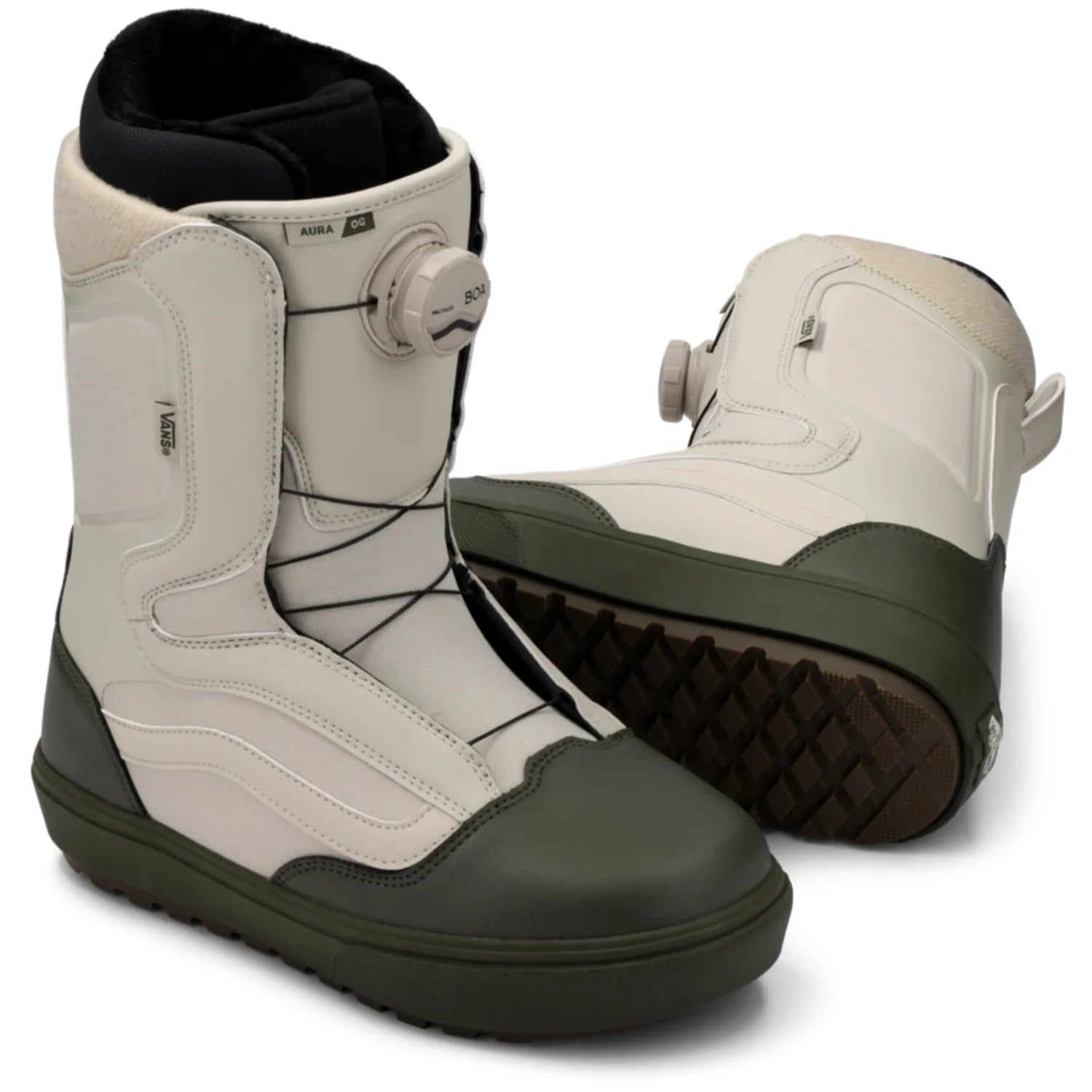 Vans Aura OG snowboard boot in Grape Leaf Oatmeal with padded ankle support and durable snow boot design for winter snowboarding.