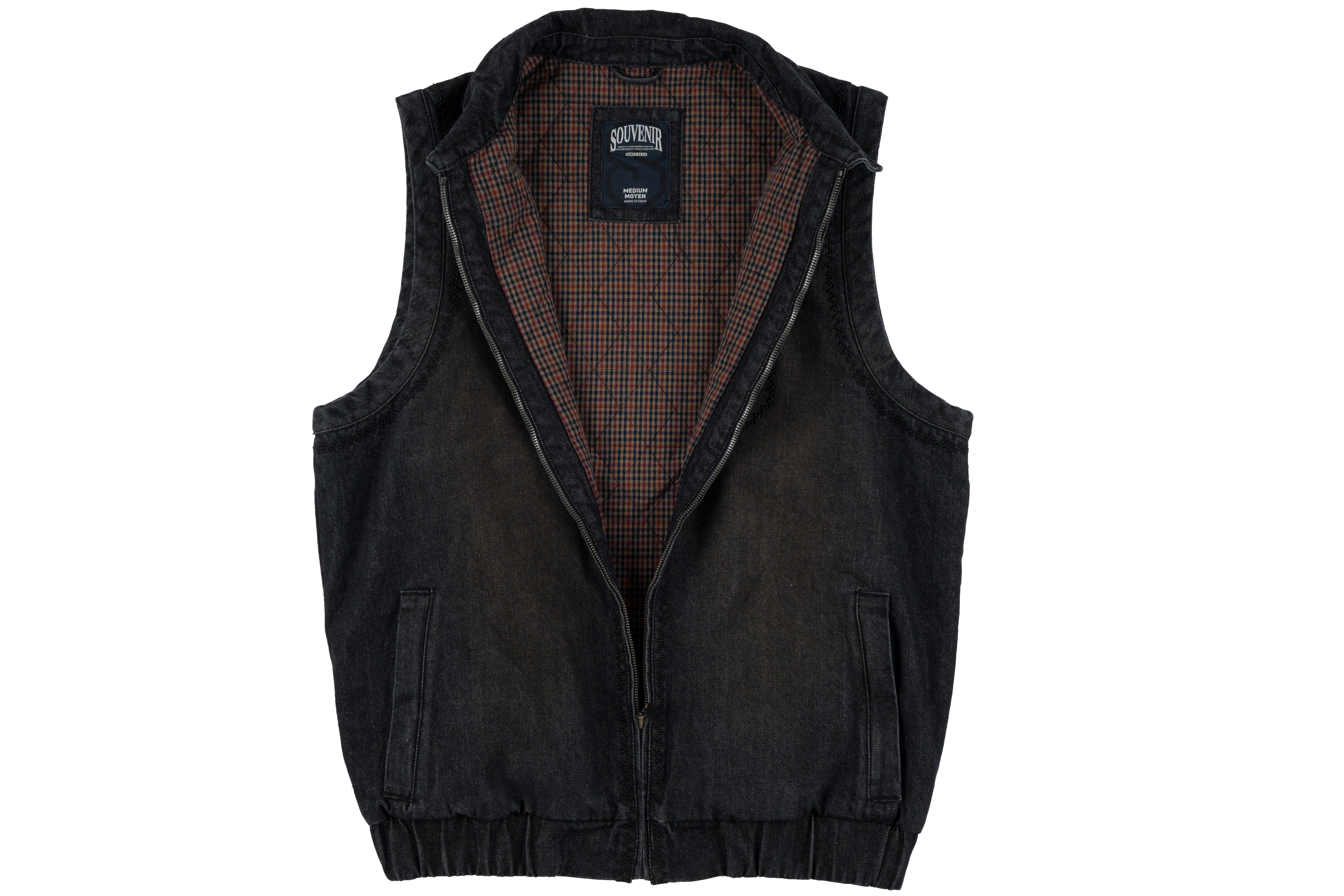 Denim vest by Souvenir, unisex style with classic blue denim fabric, front pockets, and button closure.