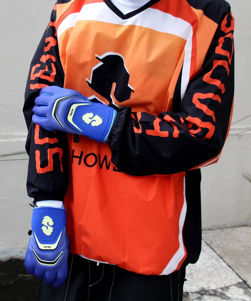 SVNR X Howl Glove 2026 - M I L O S P O R T