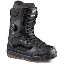 Vans Invado Pro Snowboard Boot in Black Gum 2026
