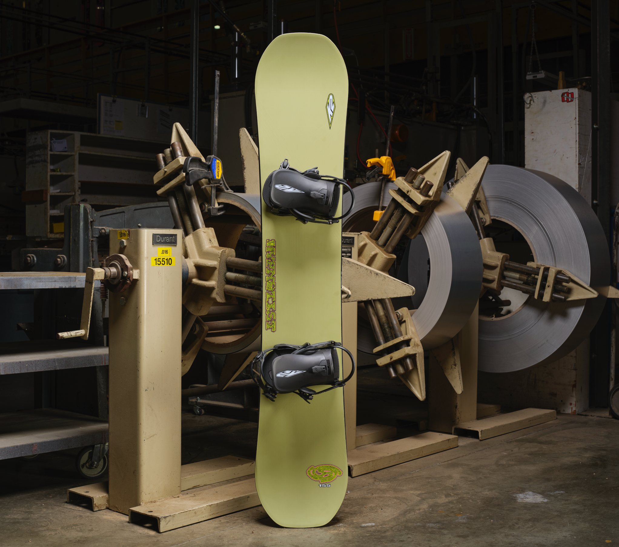 K2 Hypnotist snowboard 2027 for snowboarding, featuring a sleek design and square shape, displayed on a plain background.