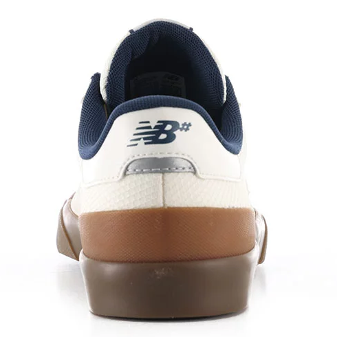 Rear view of the New Balance Numeric 272 skate shoe showing the navy heel collar, New Balance branding and brown heel panel.