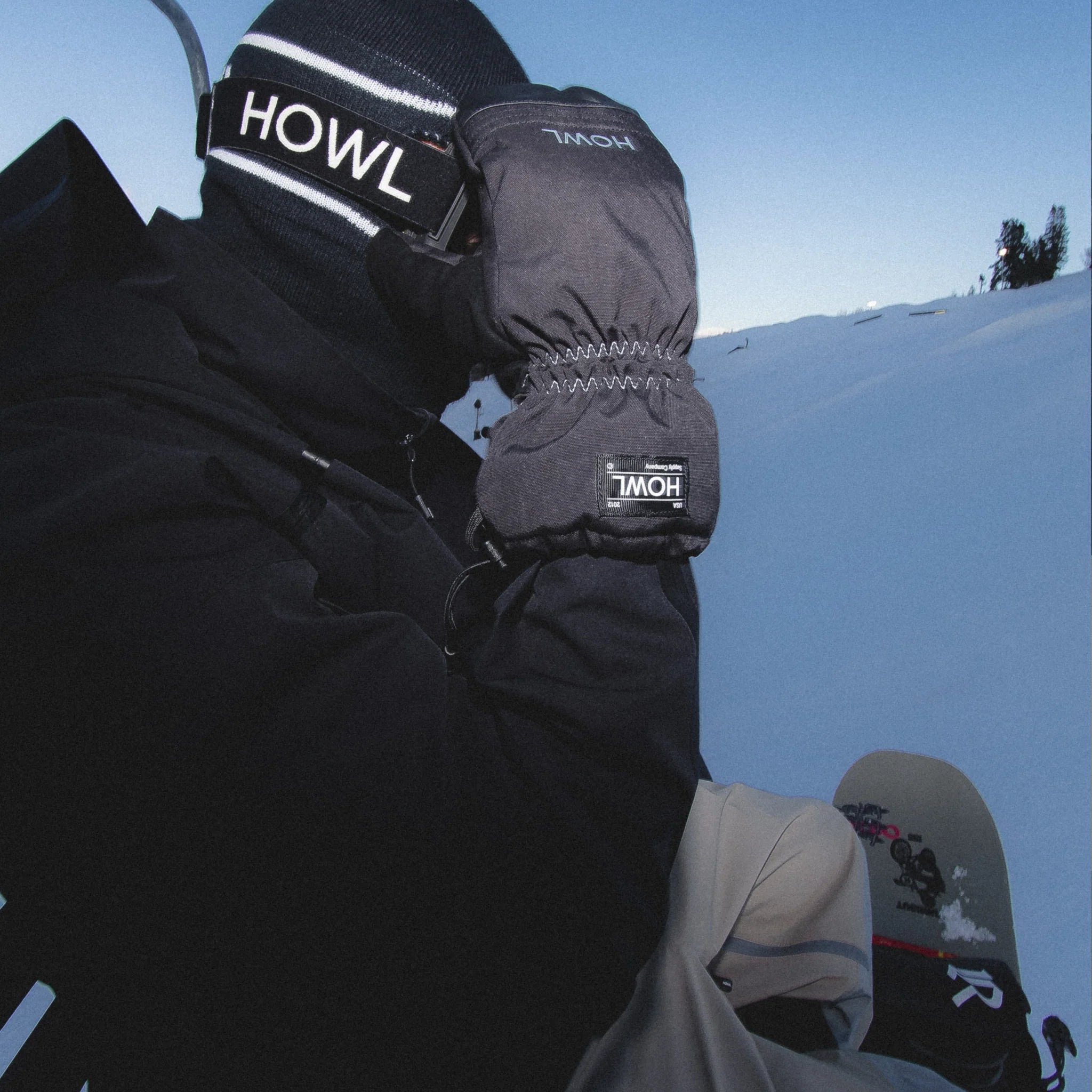 Howl Team Mitt 2026 - M I L O S P O R T