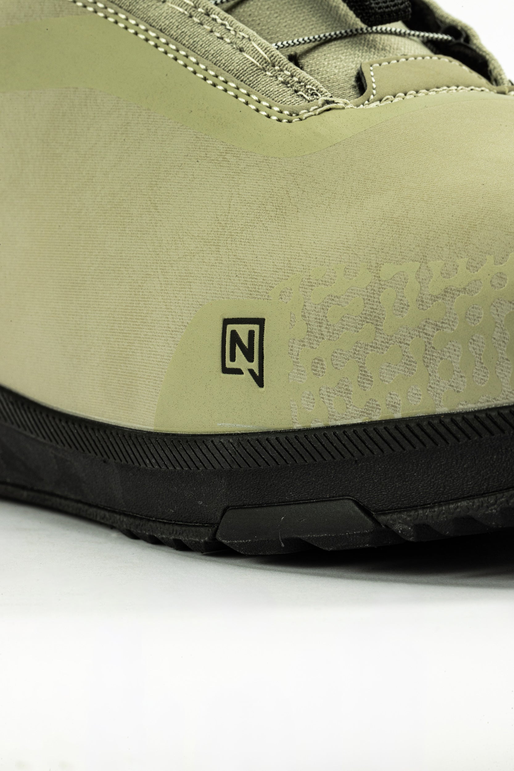 Nitro Sentinel Boa Snowboard Boots 2027 featuring sand-colored design and sturdy snow boot construction with Milosport branding.