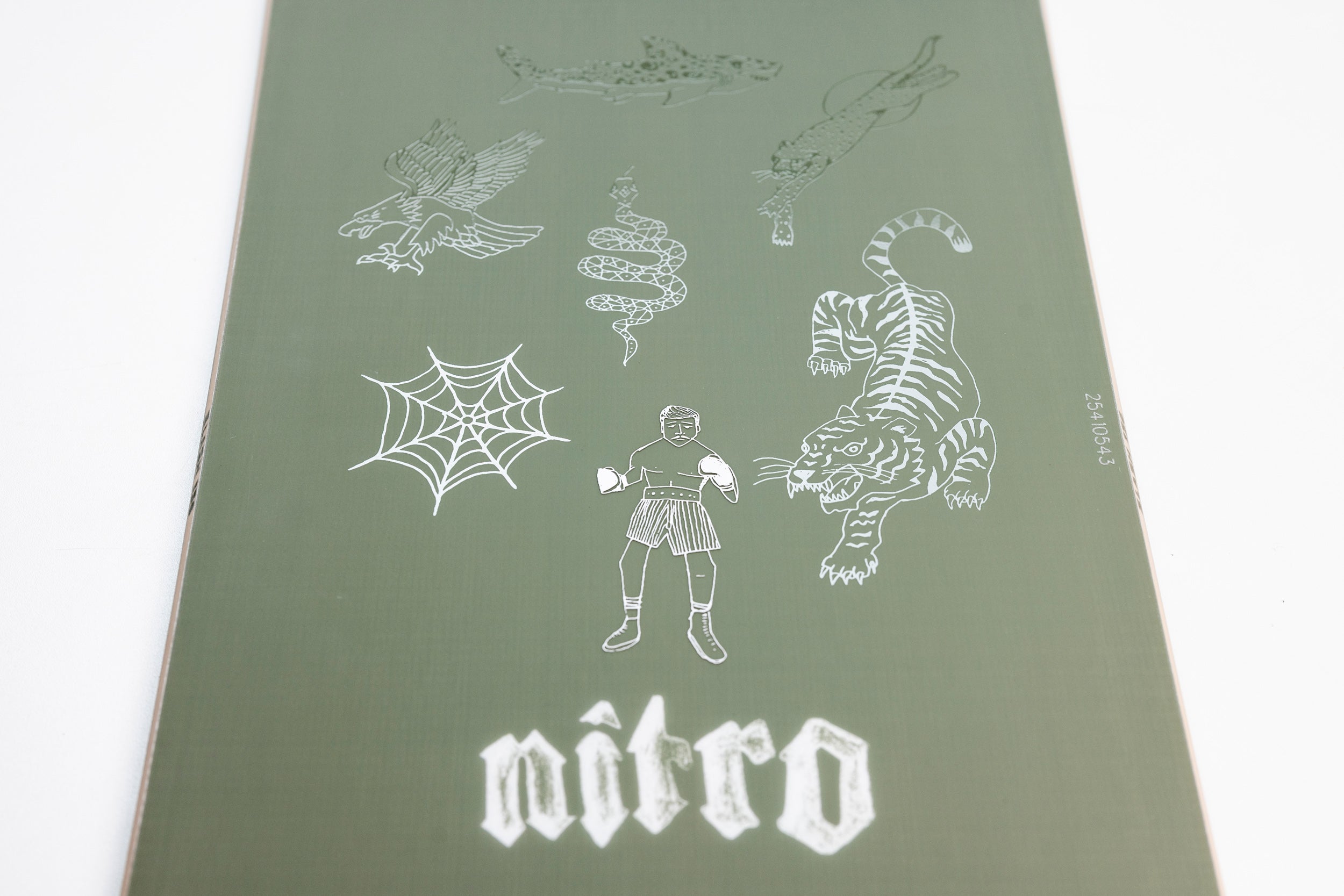 Nitro Slash Quiver Series Snowboard 2027 with Nitro logo and design, optimized for snowboarding performance and style.