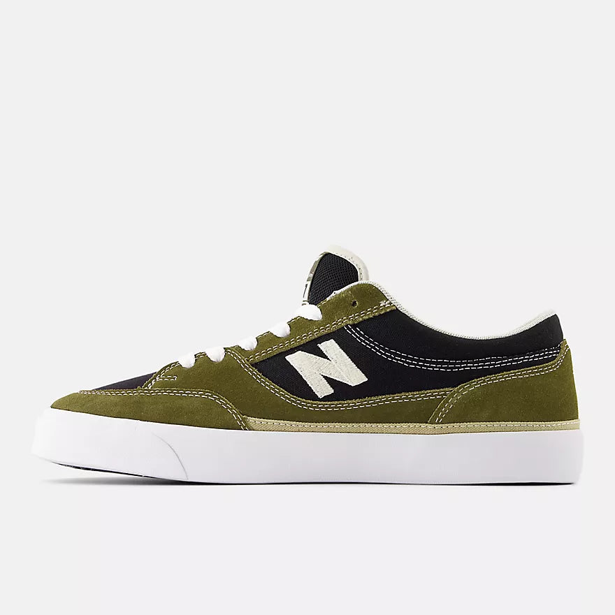 New Balance Numeric Franky Villani 417 Low Shoe in Brown and Black