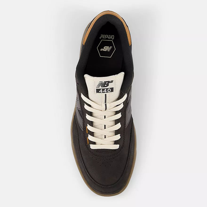 New Balance Numeric 440 in Black and Black WIDE