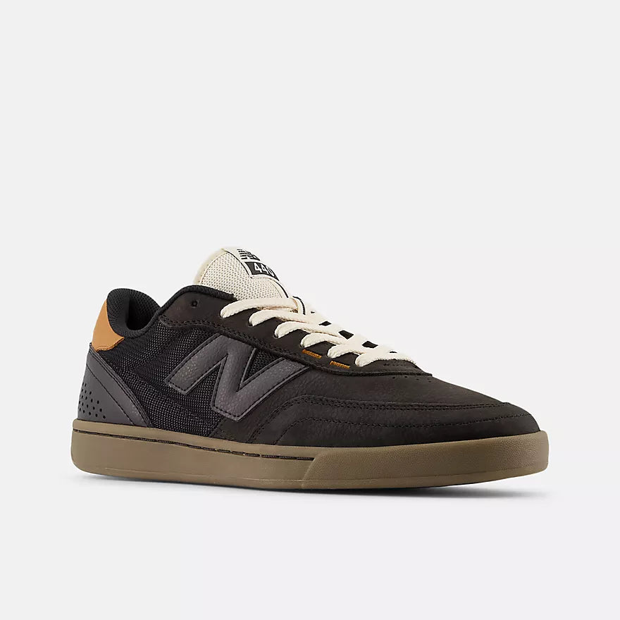 New Balance Numeric 440 in Black and Black WIDE