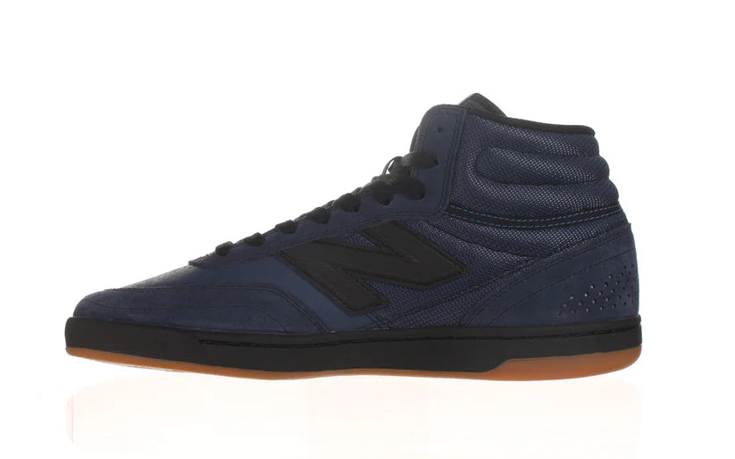 New Balance Numeric 440 High V2 skate shoes in navy and black, featuring durable design and padded ankle support.
