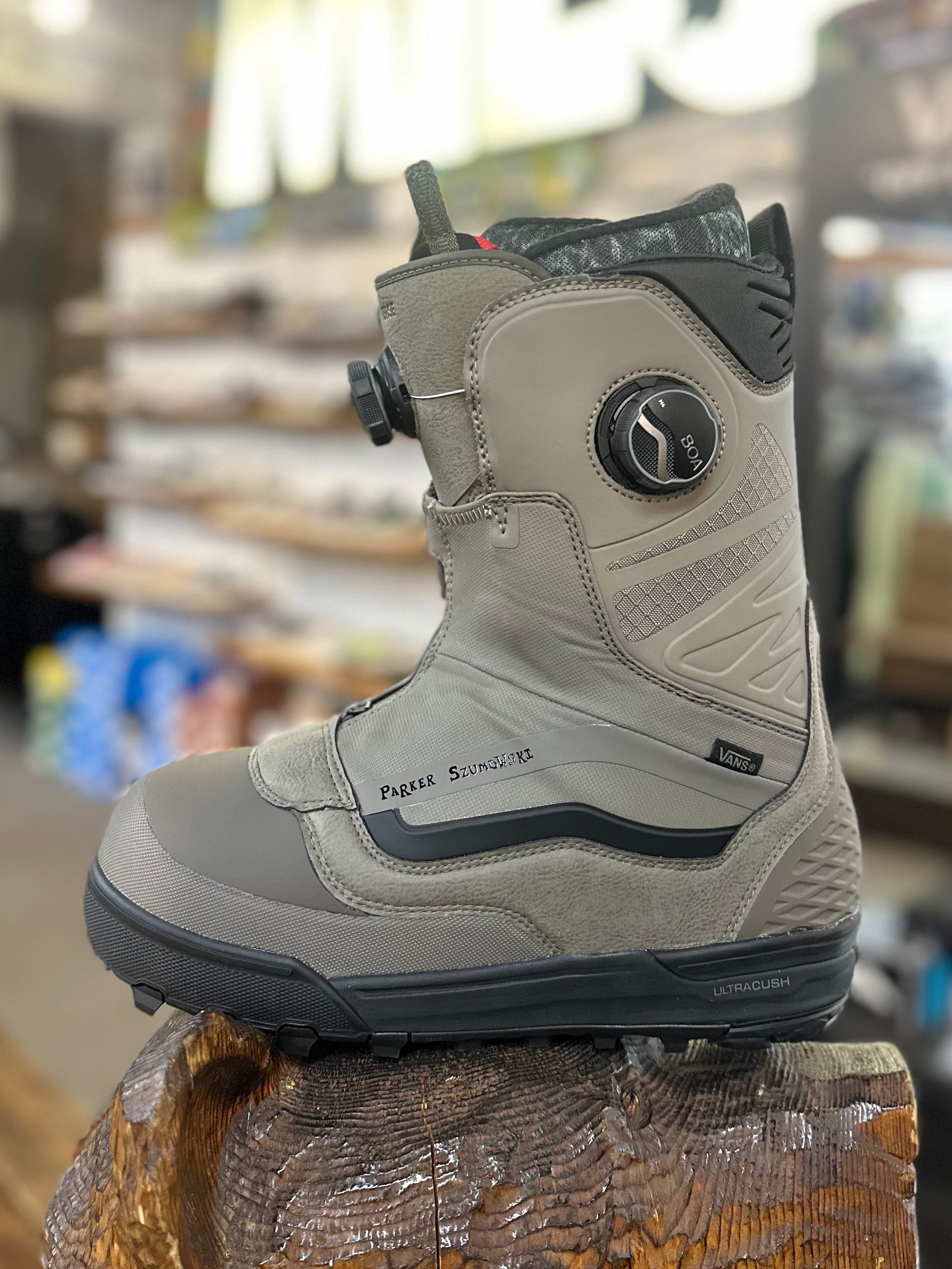 Vans Mens Verse Snowboard Boot 2025 - M I L O S P O R T