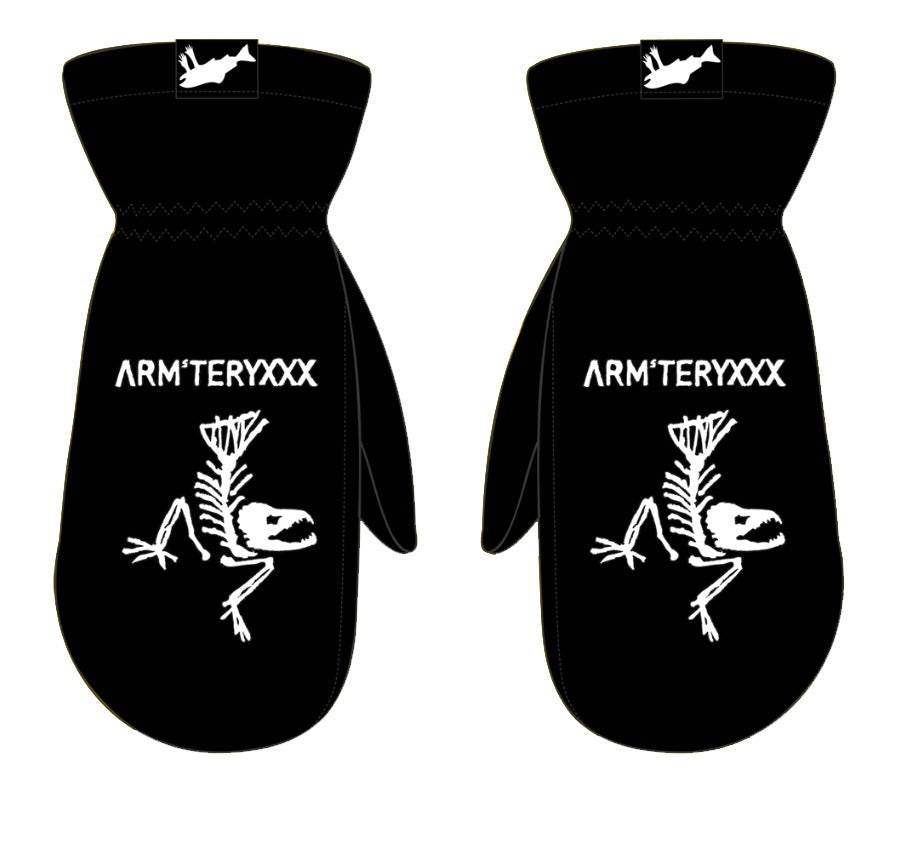 Salmon Arms Classic Mitt in Armsteryxxx 2024 - M I L O S P O R T