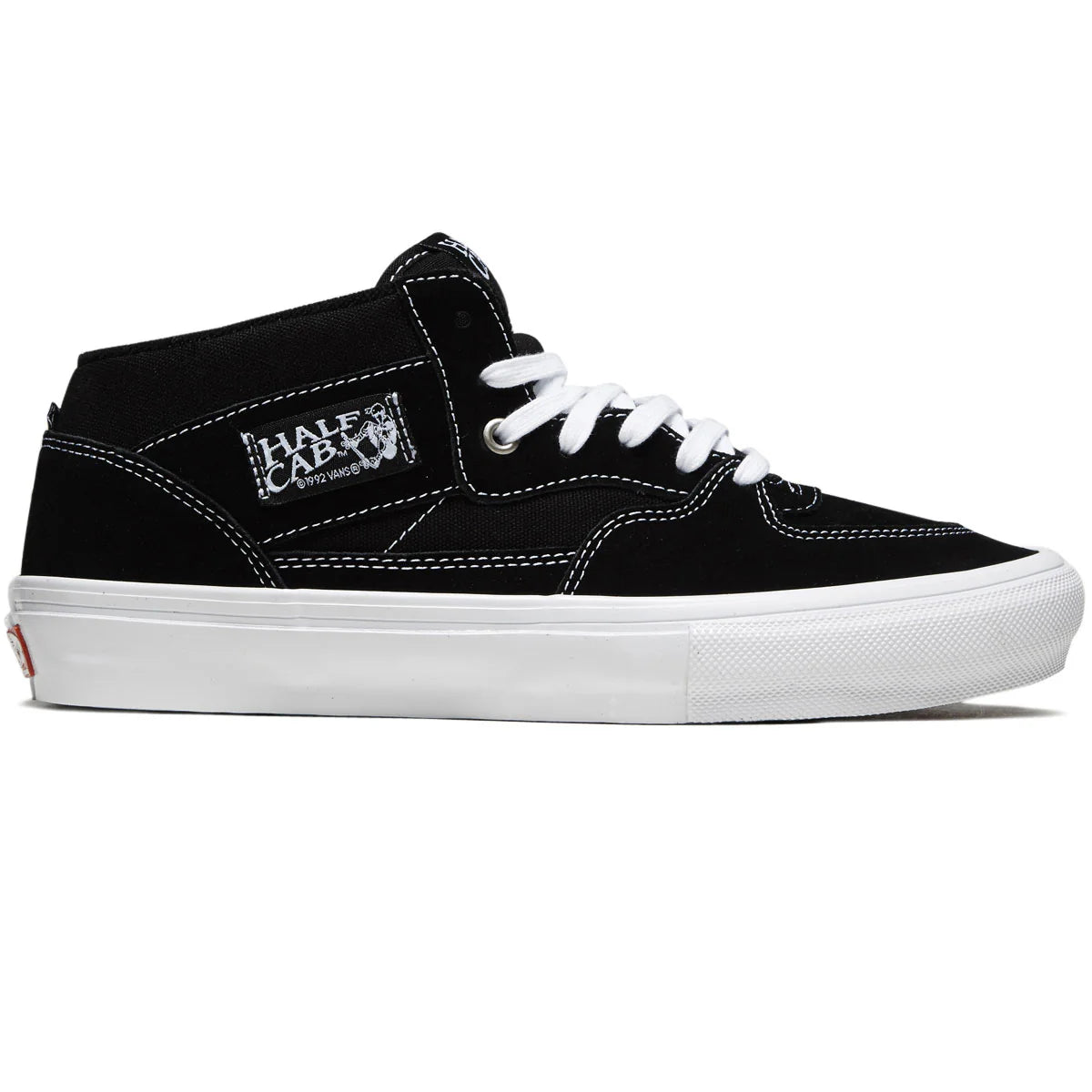 Vans Skate Half Cab in Black and White - M I L O S P O R T