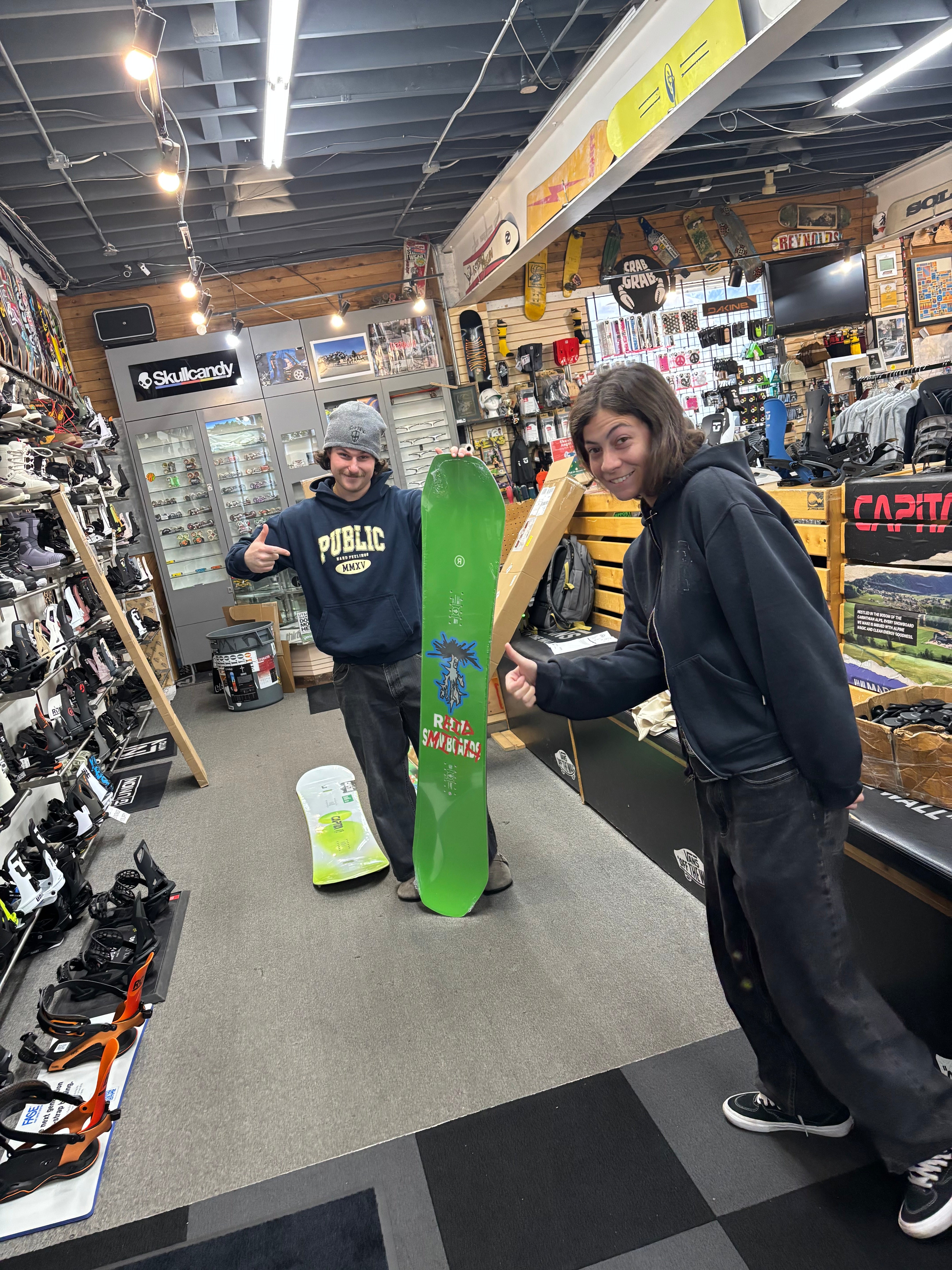 Ride Reid Pro Model Benchwarmer Snowboard 2026