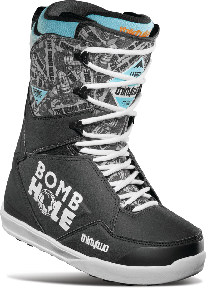32 (Thirty Two) Lashed Bomb Hole Snowboard Boots in Black and White 2024 - M I L O S P O R T