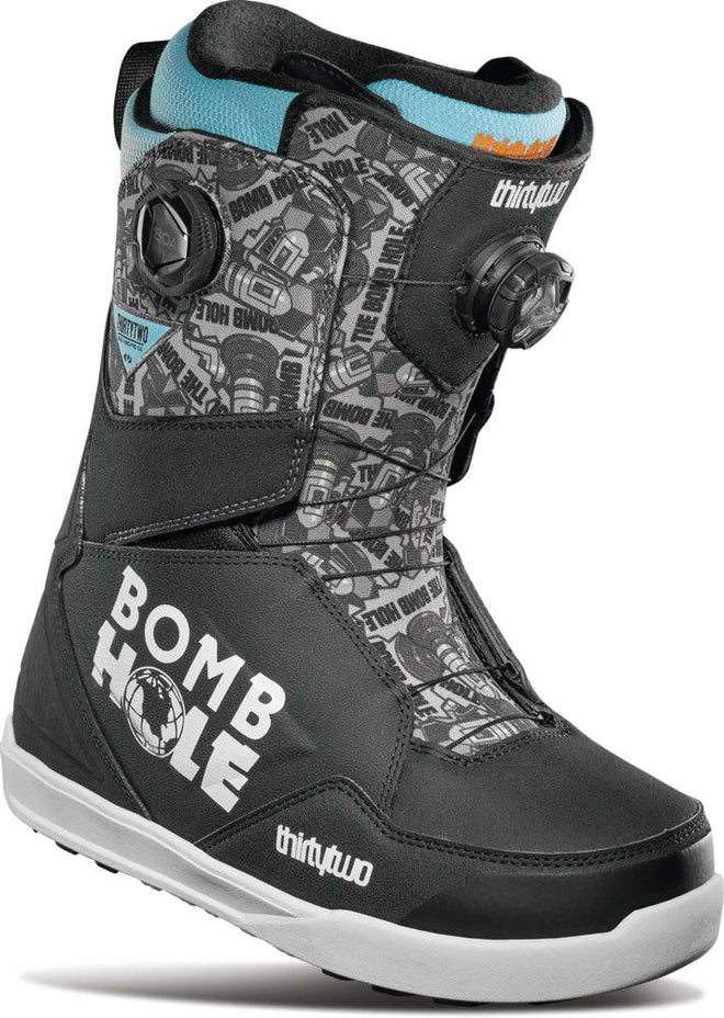 32 (Thirty Two) Lashed Double Boa Bomb Hole Snowboard Boots in Black and White 2024 - M I L O S P O R T