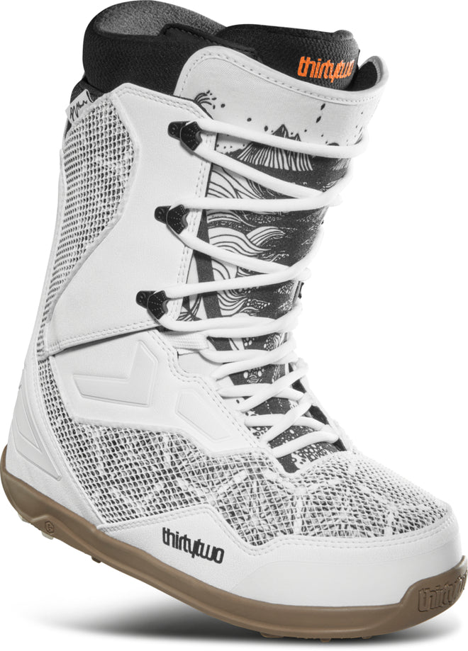 32 (Thirty Two) TM-2 (Team 2) Phil Hansen Quick Strike Snowboard Boots in White Black and Gum 2024 - M I L O S P O R T