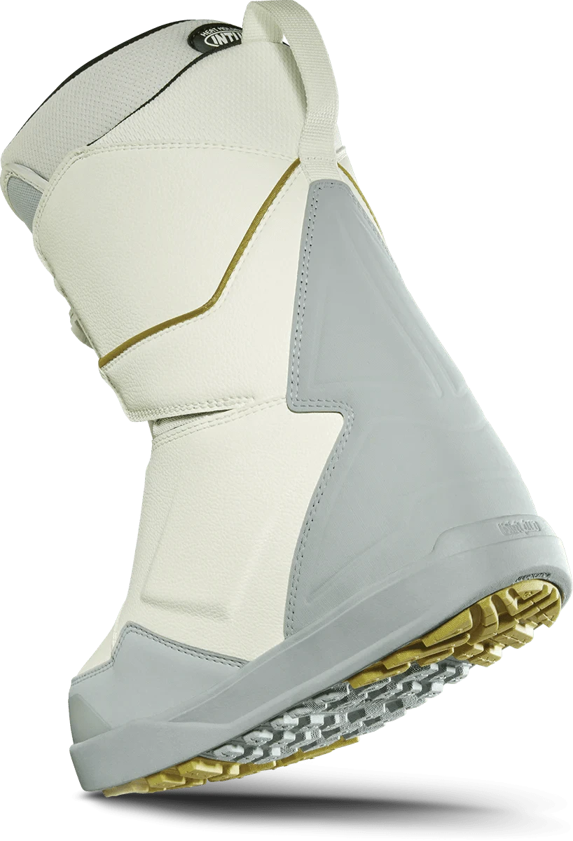 32 (Thirty Two) Lashed Double Boa Womens Snowboard Boots in White and Grey 2024