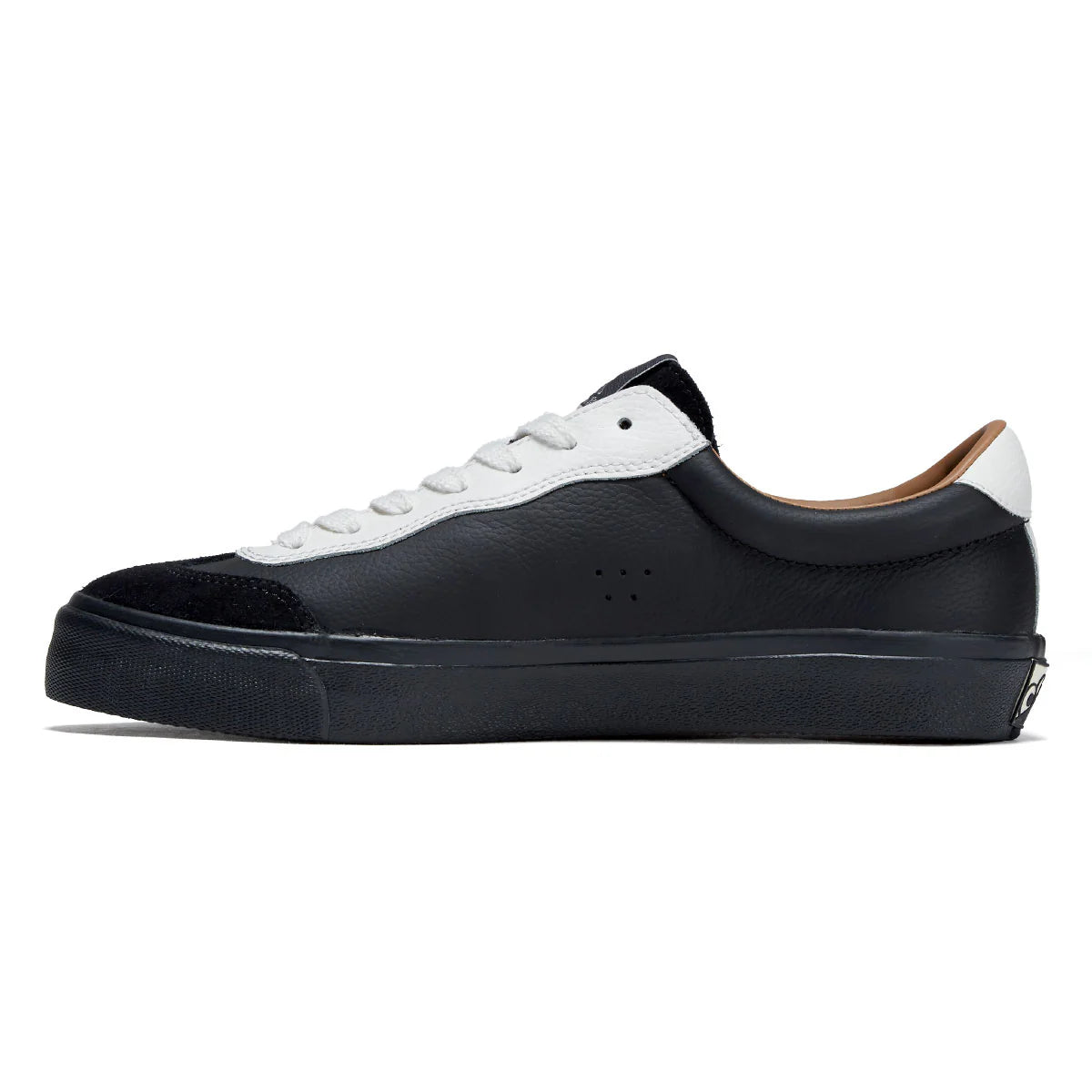 Last Resort VM004 Milic Shoe in Tuxedo and Black