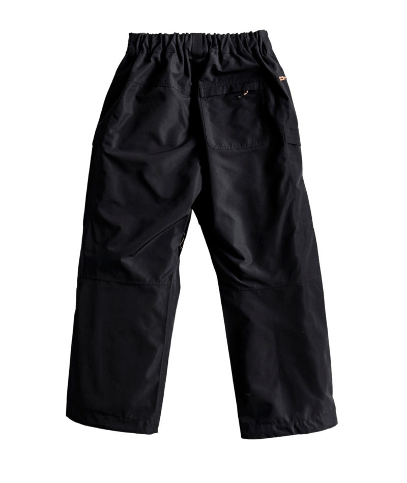 Autumn Storage Snow Pant 2027 for men and women, featuring insulated fabric and multiple storage pockets, shown in a front view.