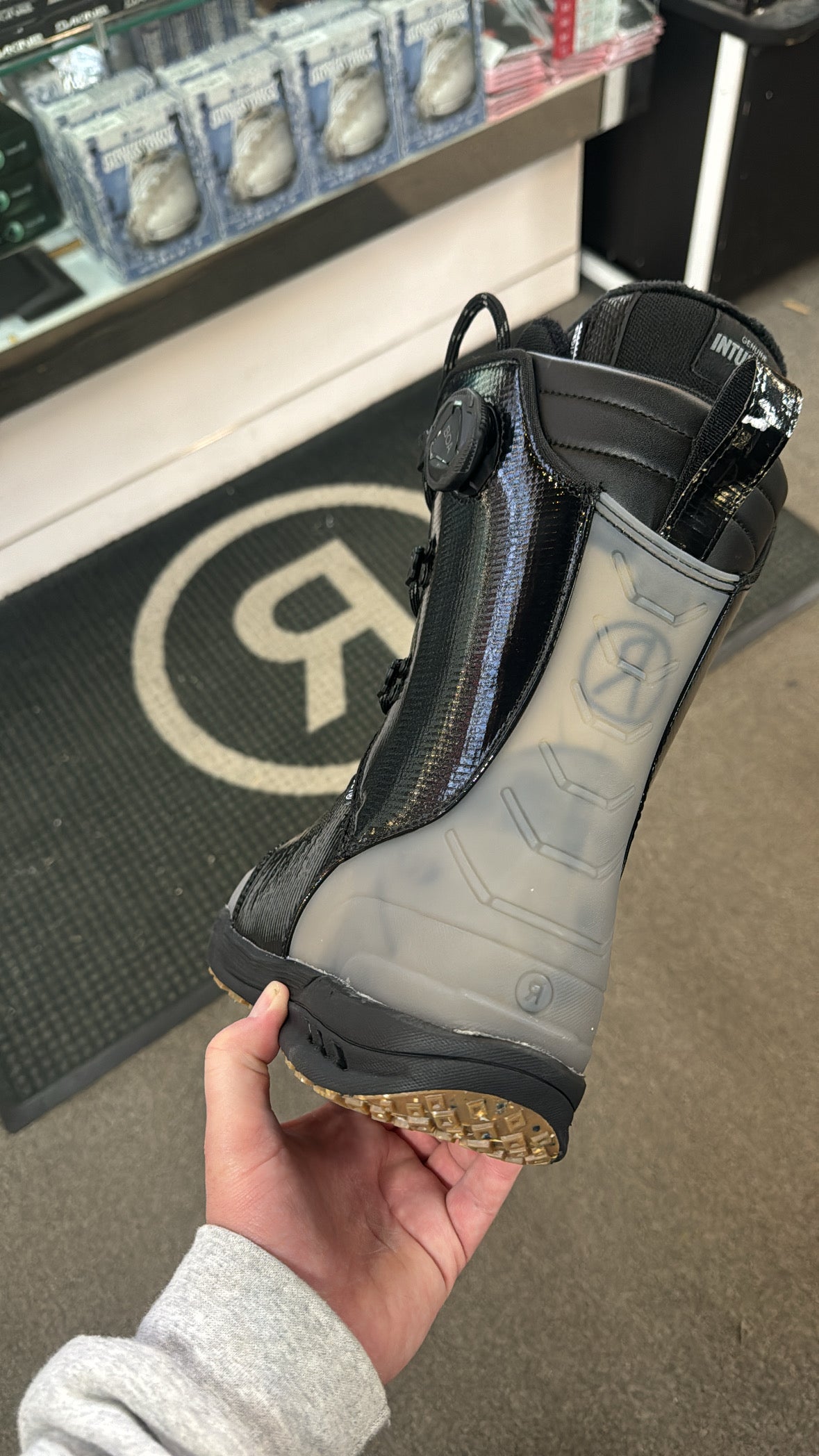 Ride Fuse Shoeburt Snowboard Boot 2025 - M I L O S P O R T