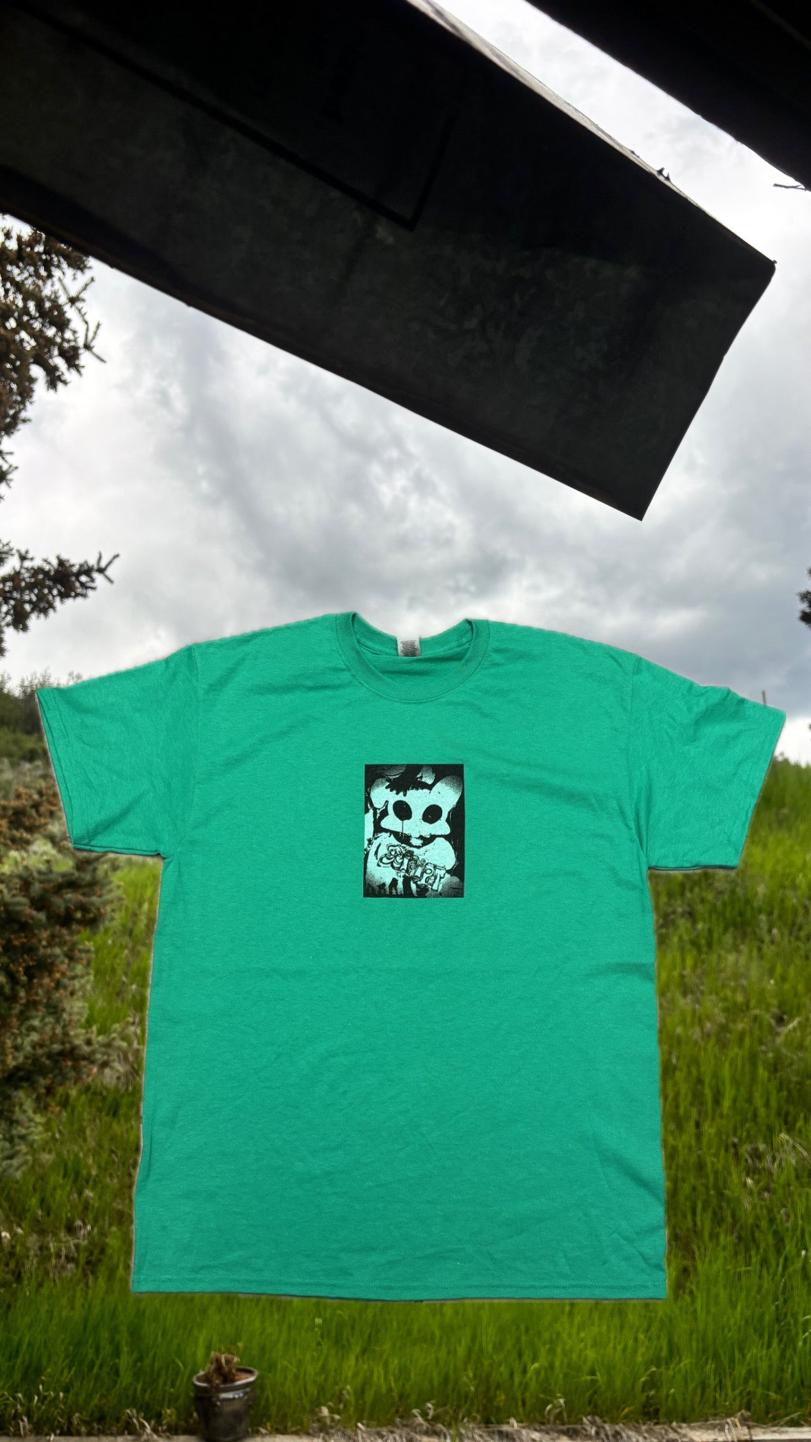 Script Bunny Short Sleeve Shirt in Kelly Green - M I L O S P O R T