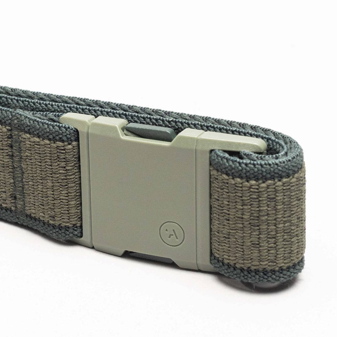 Arcade Carto Slim Belt in Ivy Green and Jalapeno - M I L O S P O R T