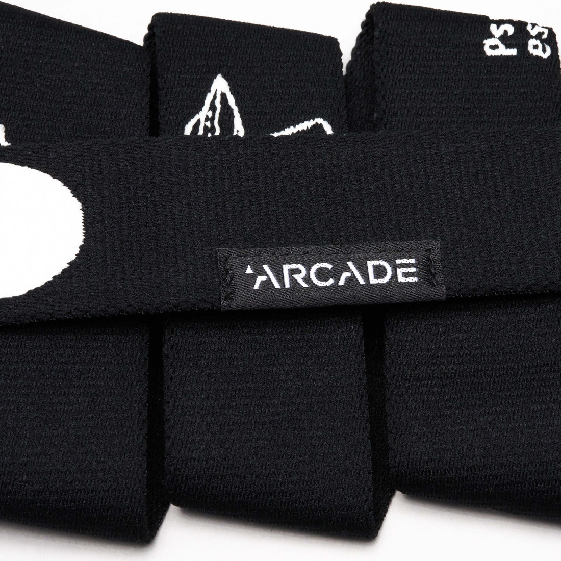 Arcade Charmer Belt in Black - M I L O S P O R T