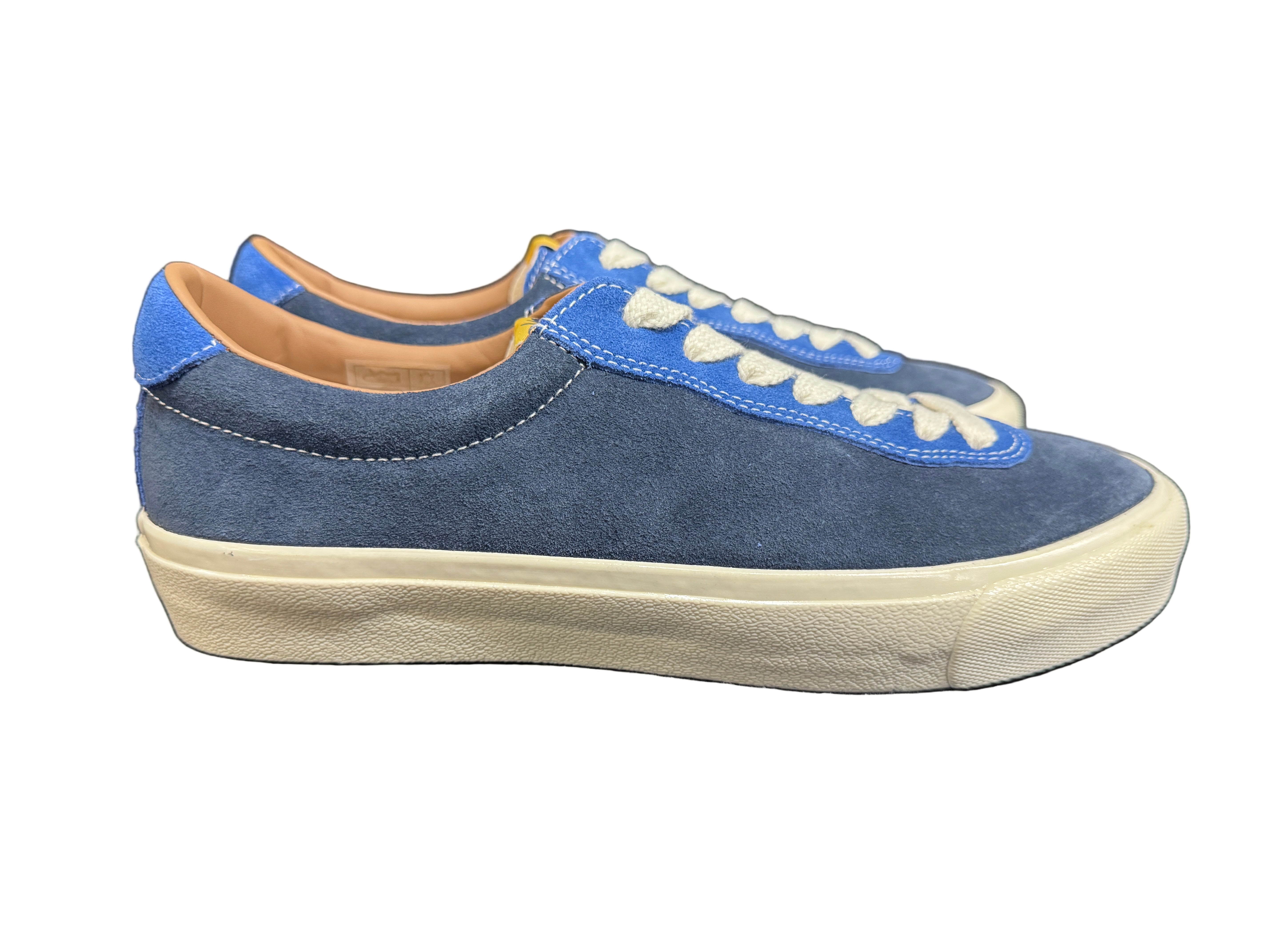 Last Resort VM001 LO Nick Suede Shoe in Patriot Blue - M I L O S P O R T