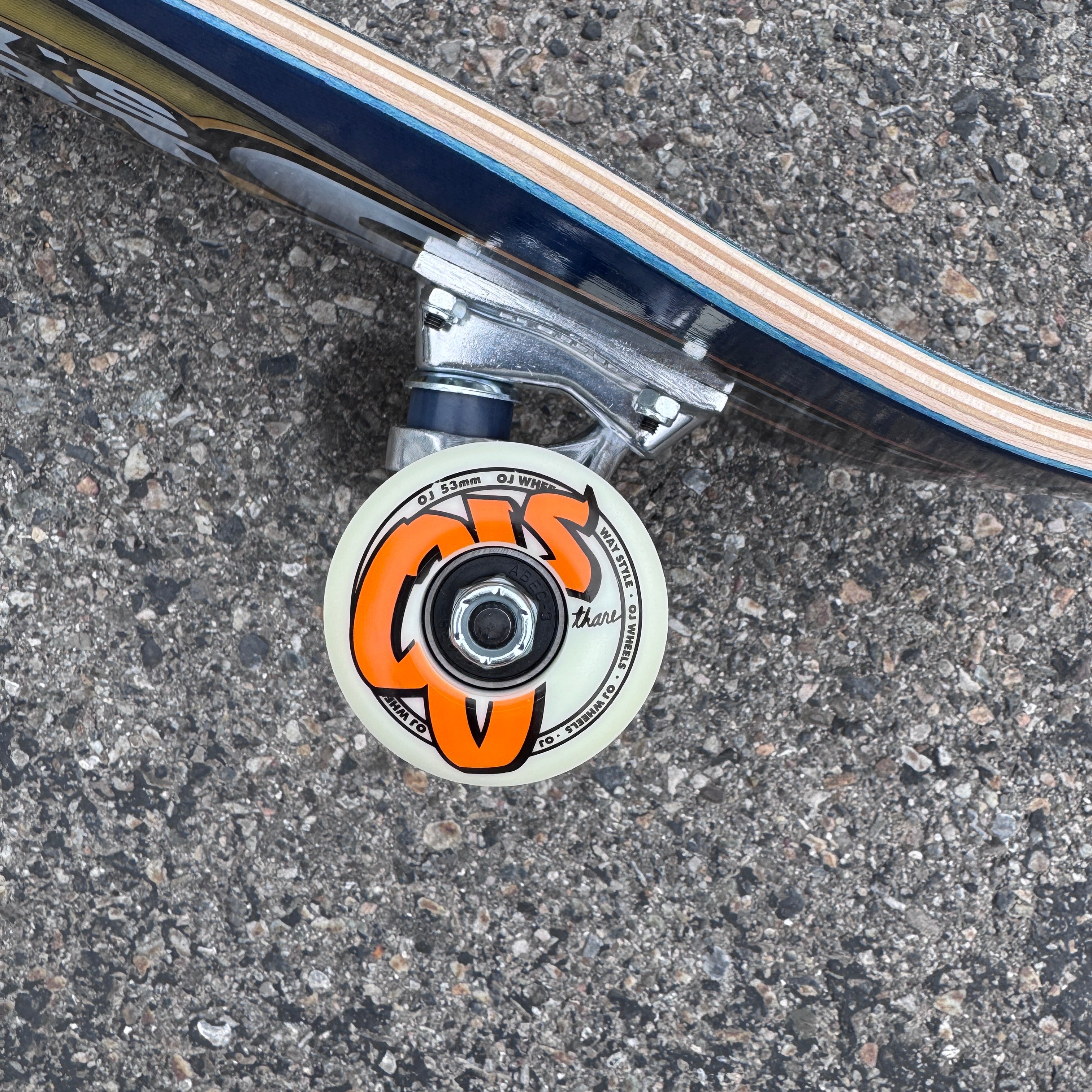 Milosport Pro Skater 801 Skateboard Complete with Krux Trucks and OJ Wheels