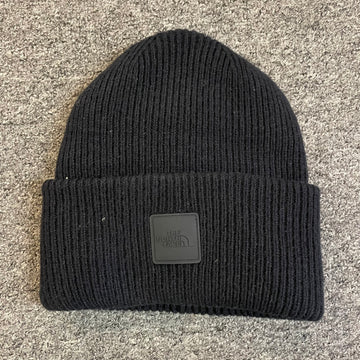 The North Face Urban Patch Beanie in TNF Black 2024