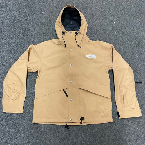 The North Face Mens 86 Retro Mountain Jacket in Almond Butter 2024 - M I L O S P O R T