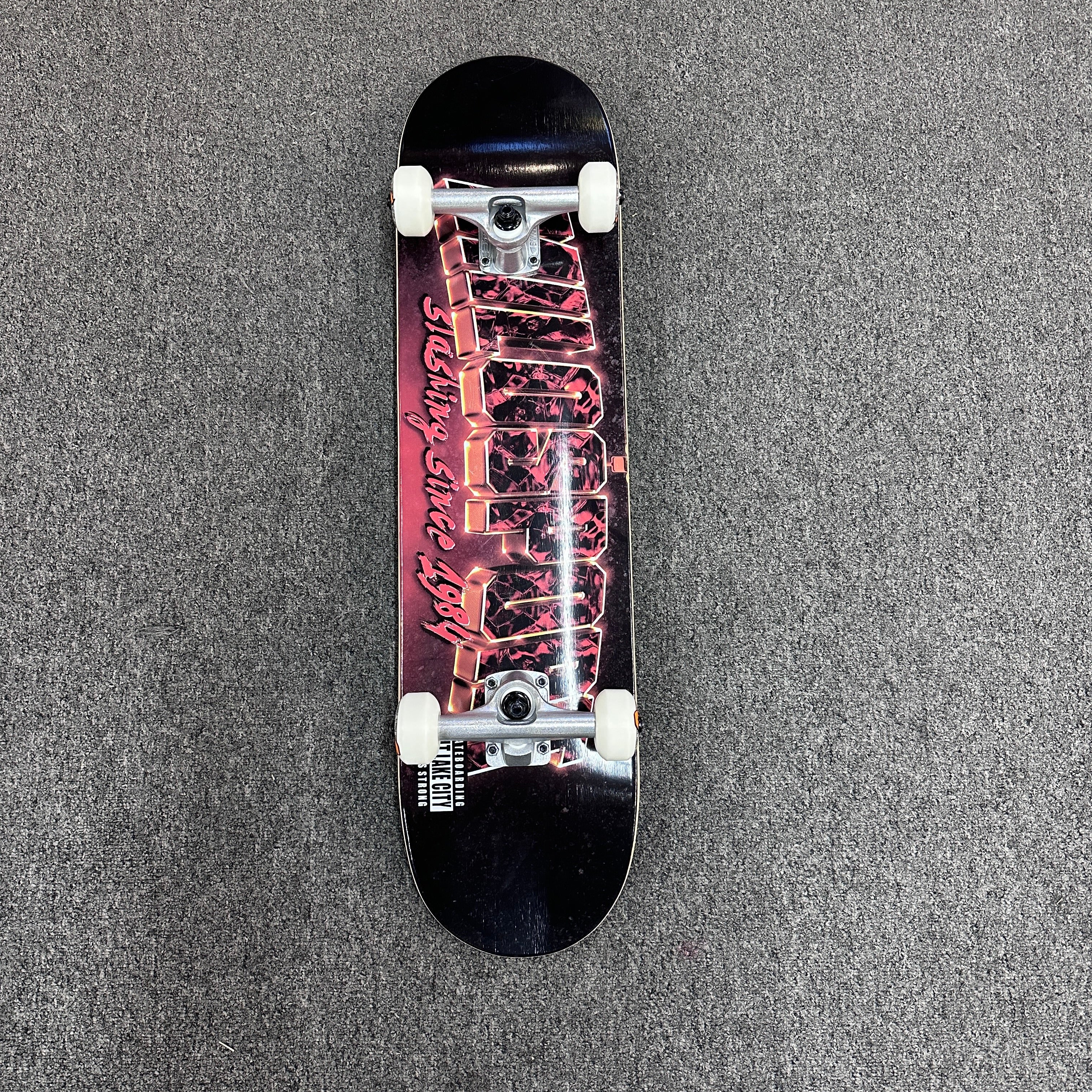 Milosport Skateboard Complete 7.75"