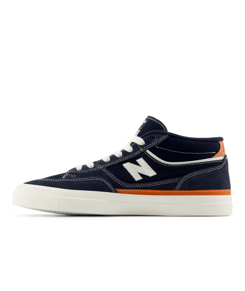 New Balance Numeric Franky Villani 417 Shoe in Navy - M I L O S P O R T