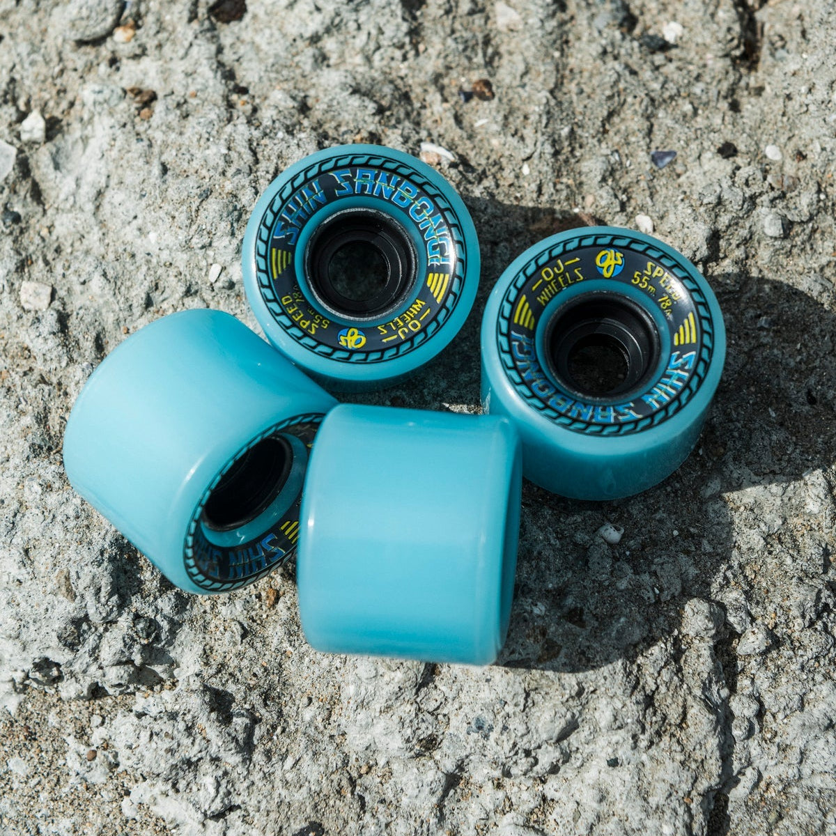 OJ Wheels Shin Sanbongi Mini Super Juice Blue 78a Skateboard Wheels Lifestyle Milosport