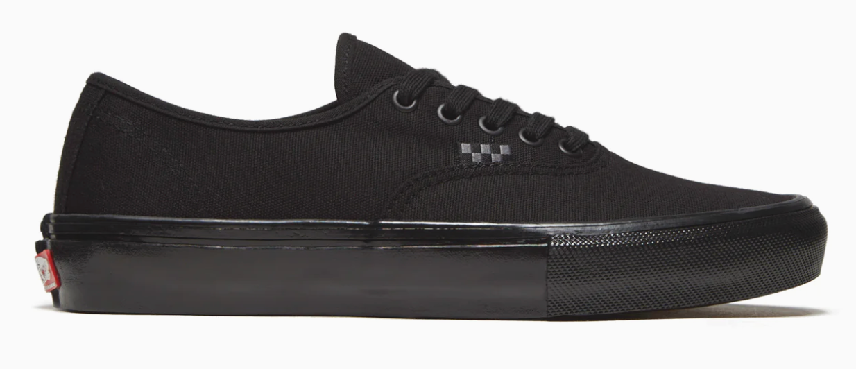 Vans Skate Authentic in Black/Black - M I L O S P O R T