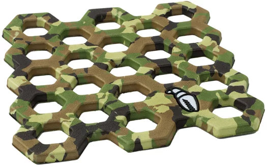 Crab Grab Crab Trap Traction Stomp Pad in Camo