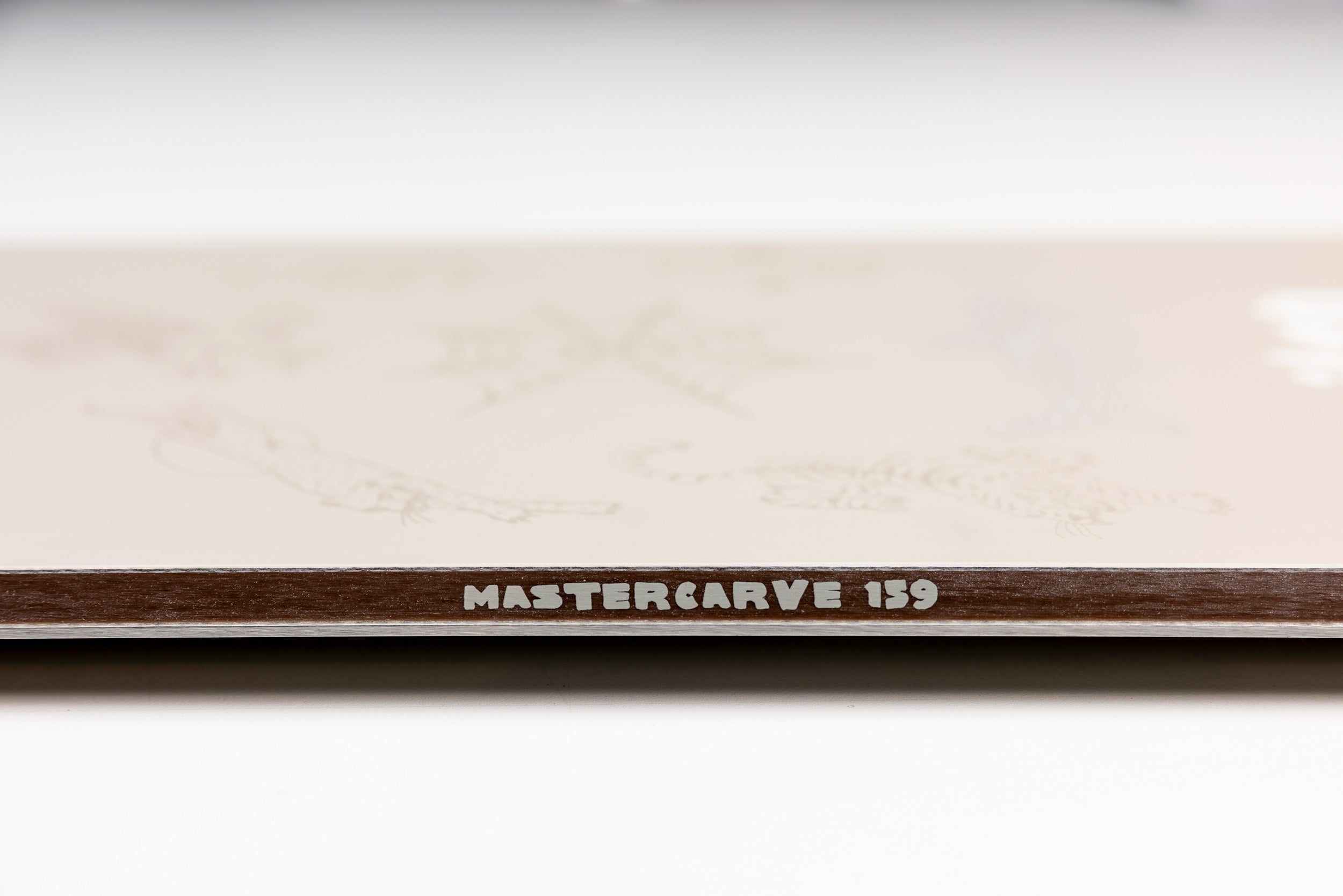 Nitro Mastercarve Quiver Series snowboard showing sidewall and size details, designed for snowboarding enthusiasts.