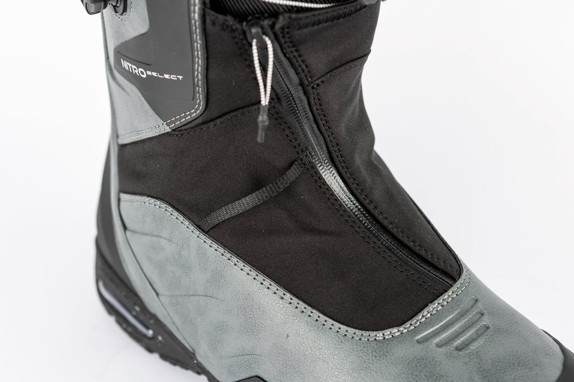 Nitro Select Boa Snowboard Boots 2027 in black with blue accents, featuring a sturdy design and adjustable lacing system.