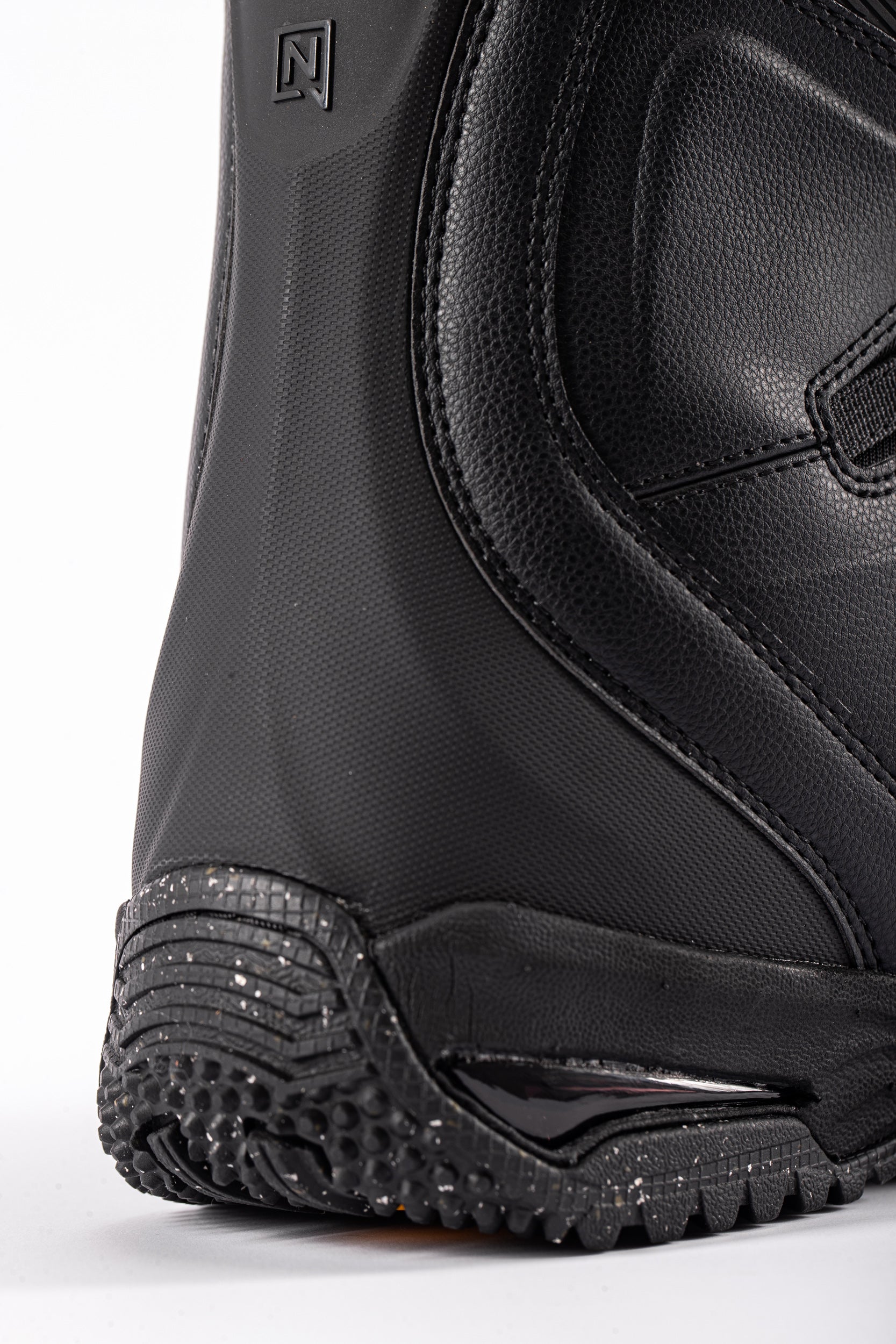 Nitro Team BOA Wide Snowboard Boots 2027 | Milosport