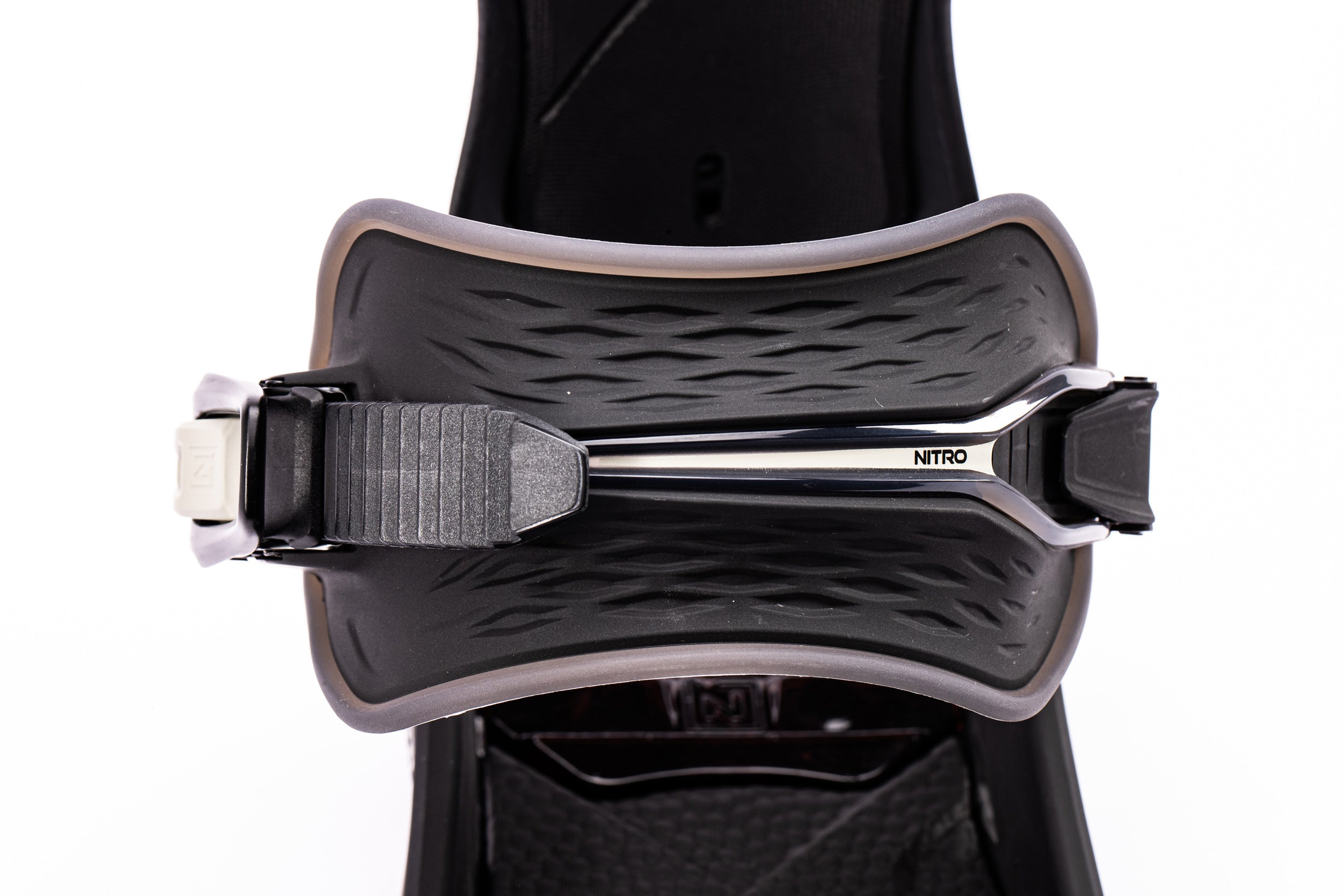 Black Nitro Team Pro snowboard bindings with adjustable ankle strap, designed for versatile snowboarding performance.