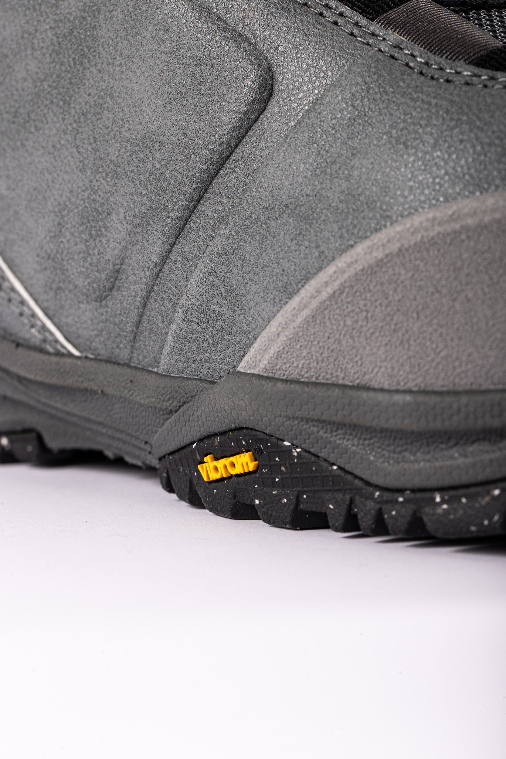 Grey Nitro Team TLS Snowboard Boots 2027 with Vibram Milosport outsole, designed for snowboarding performance and comfort.