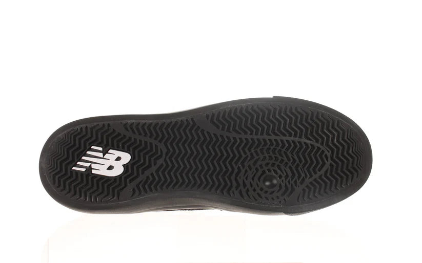 New Balance Numeric Franky Villani 417 skate shoes in black, featuring a sleek design and durable construction for skateboarding.