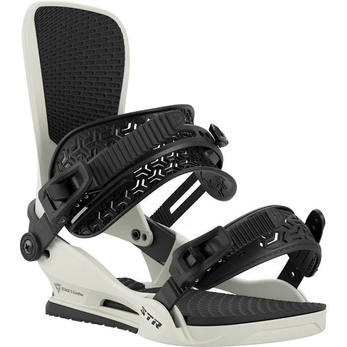 Union STR Snowboard Bindings 2026 in black with adjustable straps and high-back support, designed for performance on snow.